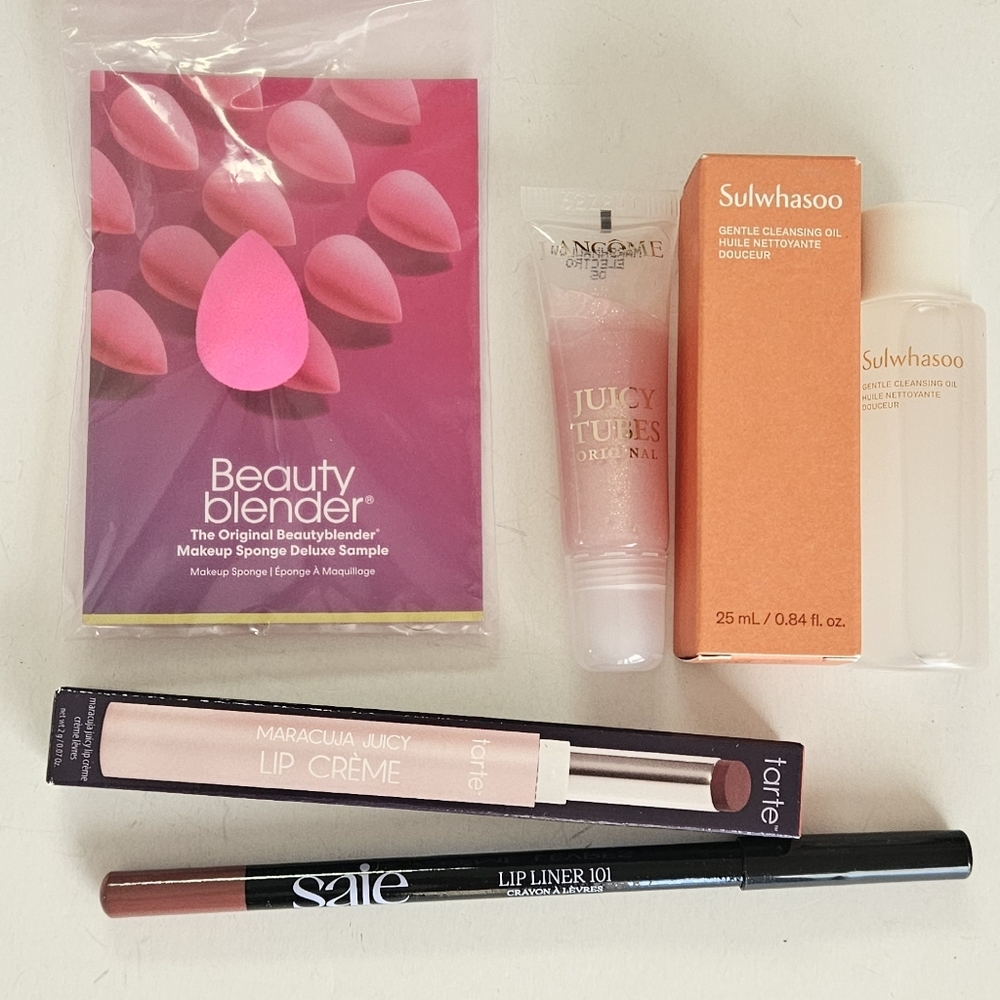 x5NWT Lipstick Makeup Bundle Lancome Juicy Tube Beauty Blender Saie Tarte Lips